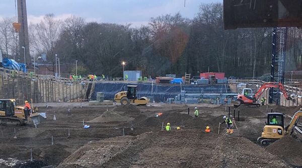 grondwerk in bouwput de Beyer door Van Hiele Infra BV Grond- Sloop- & Straatwerken