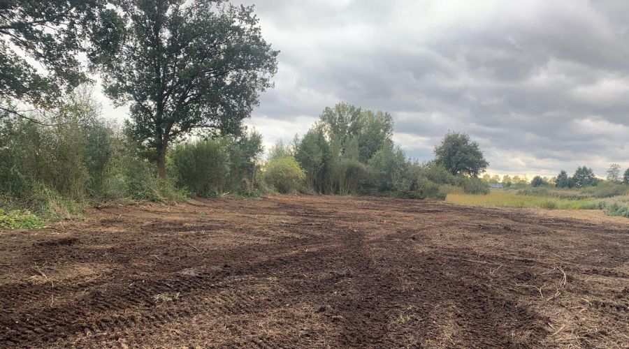 grondverzet klepelmaaien moerasgebied